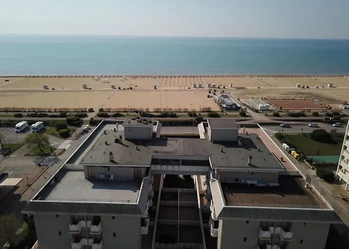 Amazing Beachfront Apartment-beahost アパート ビビオーネ