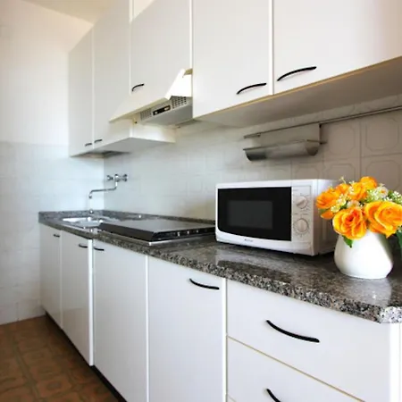 Διαμέρισμα Amazing Beachfront Apartment-beahost