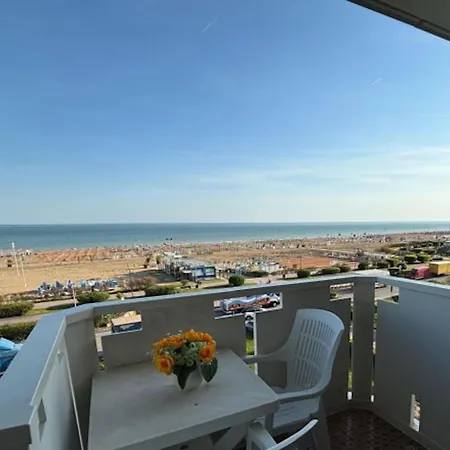 Amazing Beachfront Apartment-beahost * Μπιμπιόνε