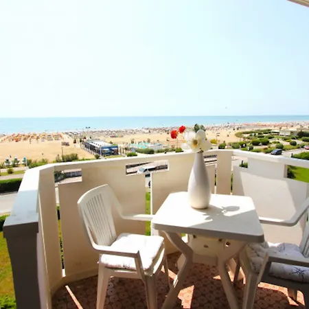 Amazing Beachfront Apartment-beahost * Μπιμπιόνε