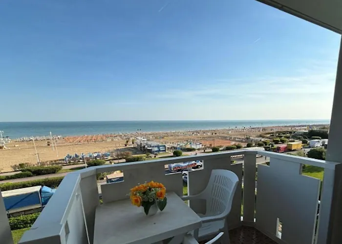 Amazing Beachfront Apartment-beahost * Bibione